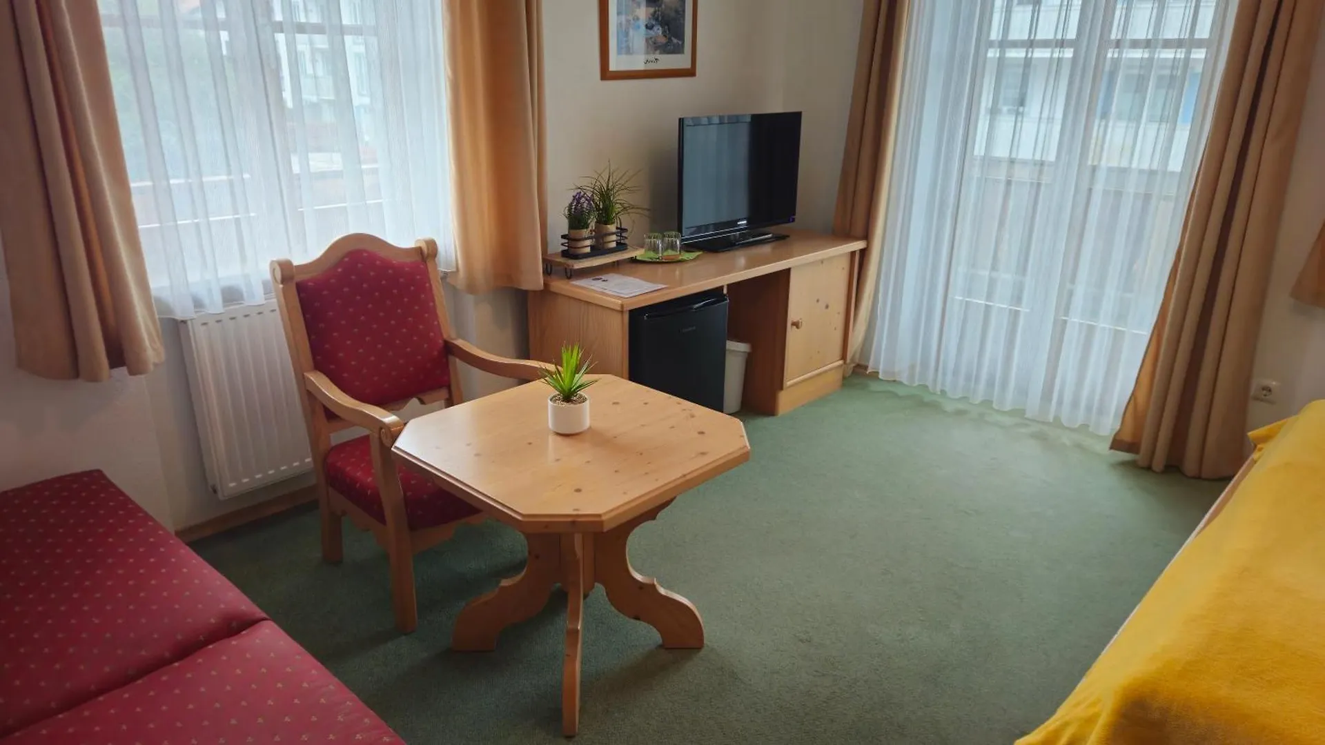 באד טולץ Hotel Pension Geiger 3*, באד טולץ גרמניה