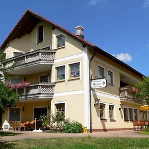 Inn Landgasthof Zum Schloss